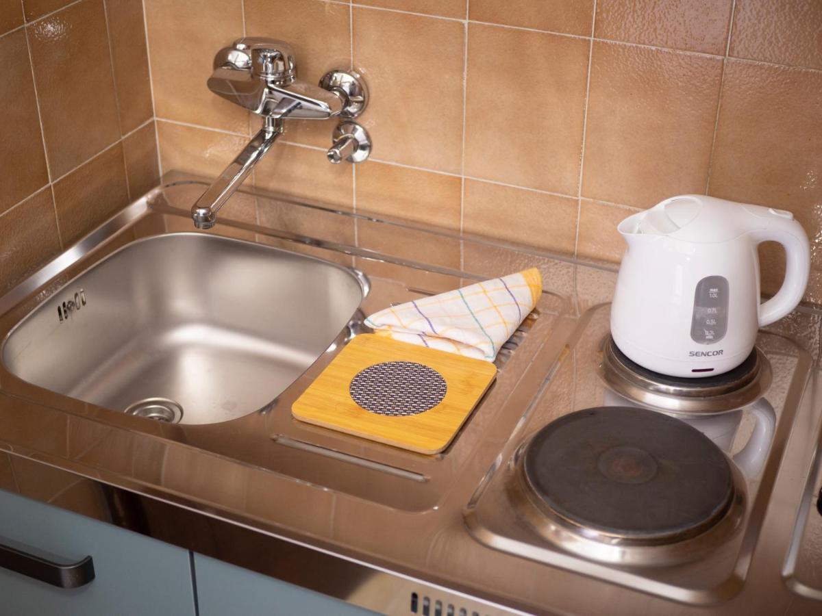 Studio Apartments Marea 2 بودفا المظهر الخارجي الصورة