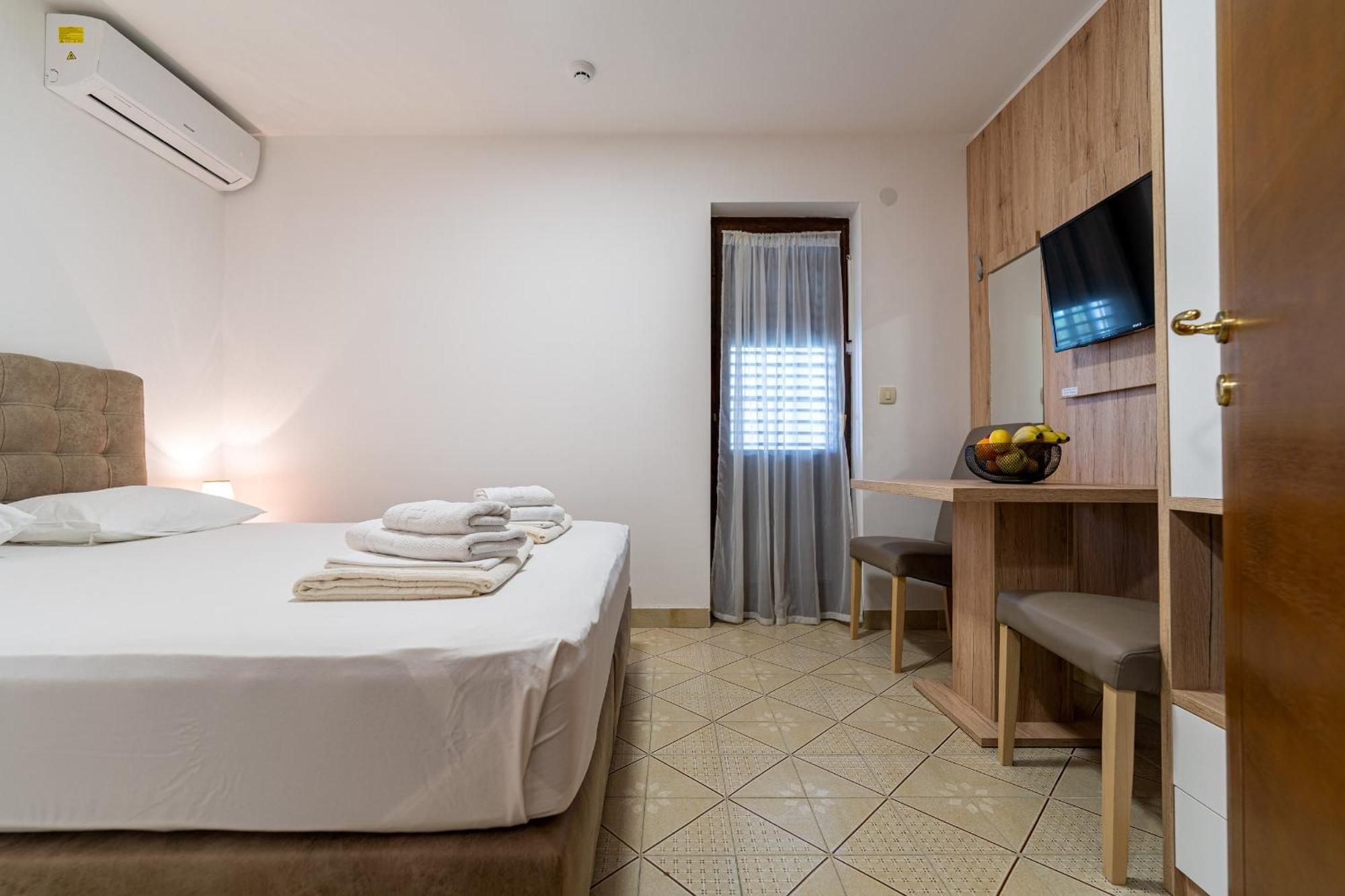 Studio Apartments Marea 2 بودفا الغرفة الصورة